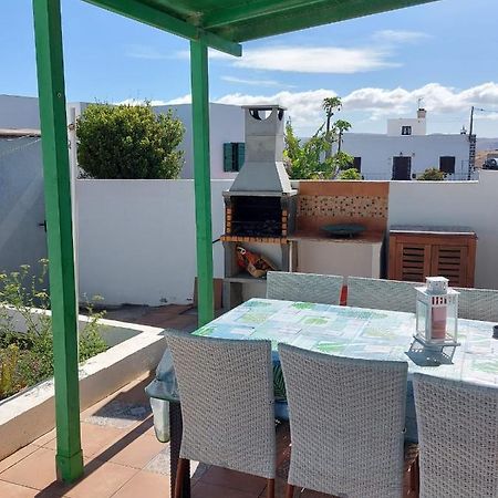 Casa Antonia Reyes, A La Sombra De Famara Apartamento Munique Exterior foto
