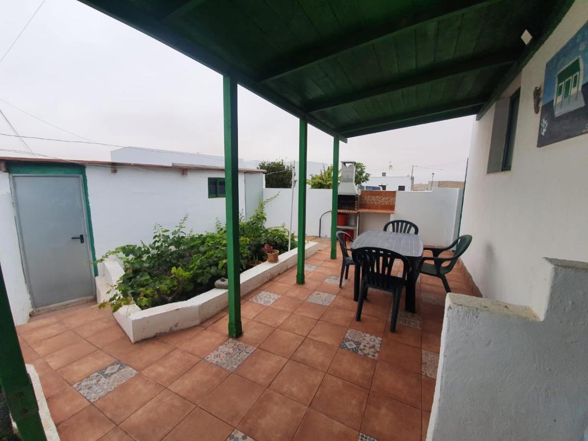 Casa Antonia Reyes, A La Sombra De Famara Apartamento Munique Exterior foto