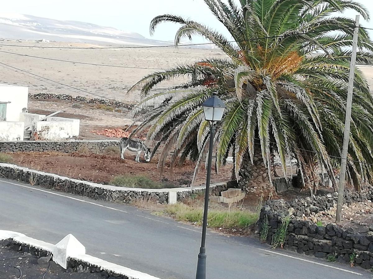 Casa Antonia Reyes, A La Sombra De Famara Apartamento Munique Exterior foto